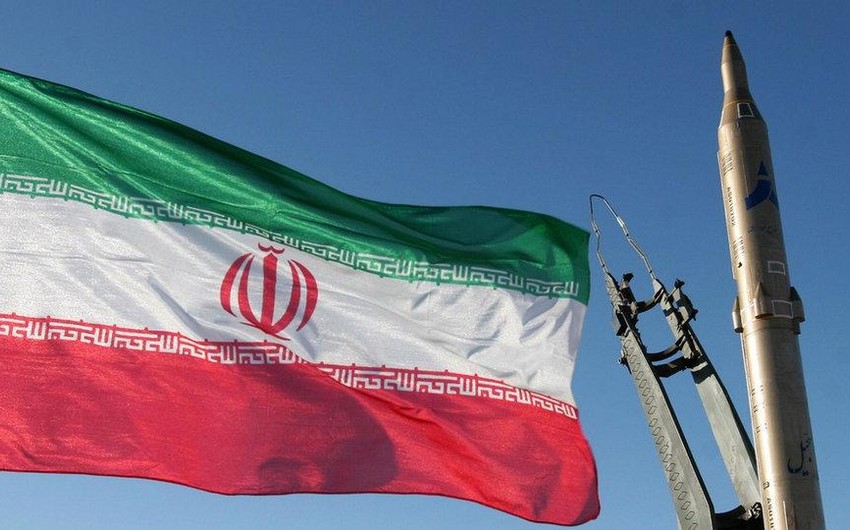 İran humanitar yardım adı altında Suriyaya silah ötürüb