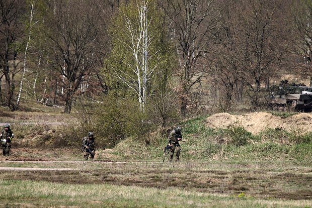 Polşa NATO əsgərlərinin Ukraynada mövcudluğunu tanıyıb
