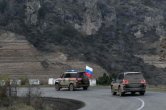 Rusiya hərbçiləri Laçına qayıdan azərbaycanlılara problem YARADIR