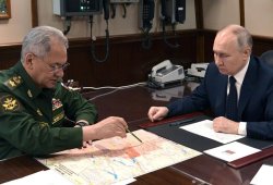 Путин поздравил российских бойцов с освобождением Авдеевки