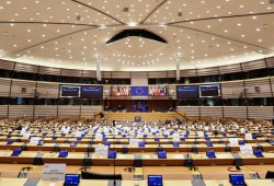 Avropa Parlamenti Aİ-nin yeni maliyyə qaydalarını təsdiqləyib