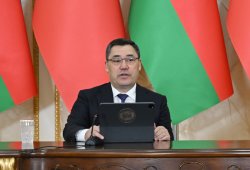 Qırğızıstan Prezidenti Ağdamda məktəbin tikintisi barədə danışdı