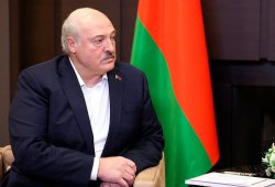 Lukaşenko onu vəzifədən azad edib