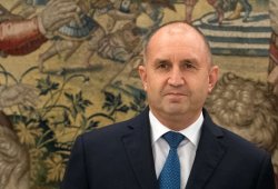 Bolqarıstan prezidenti Slovakiyanın baş nazirinə sui-qəsd cəhdini təsvir edib