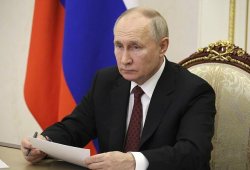 Putin 20 milyard dollarlıq saziş imzaladı