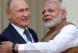 Putin Hindistanın baş naziri ilə danışıb