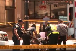 ABŞ-də ticarət mərkəzində atışma: 4 nəfər öldü