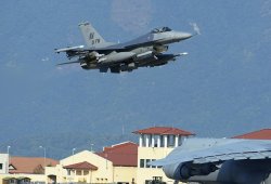 ABŞ və Türkiyə F-16-ların tədarükü üçün müqavilə imzalayıb