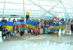 Ukraynadan daha 30 uşaq reabilitasiya üçün Azərbaycana GƏTİRİLDİ - FOTOLAR