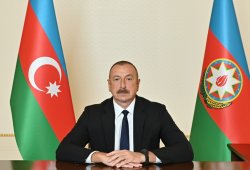 Azərbaycan lideri Xankəndi Konqres Mərkəzinin təməlini qoyub