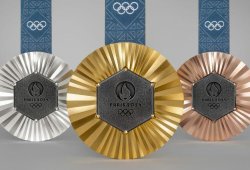 İdmançının olimpiya medalı görün nə hala düşüb -VİDEO