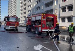 Saraydakı yanğın söndürüldü