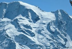 İtaliyanın Alp dağlarında itən iki alpinistdən birinin cəsədi tapılıb