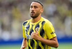 Cenk Tosun “Fənərbağça”dan       ayrılmağa      hazırlaşır