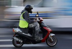 Bakıda avtomobil və iki       moped     qaçırıldı