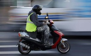 Bakıda avtomobil və iki       moped     qaçırıldı