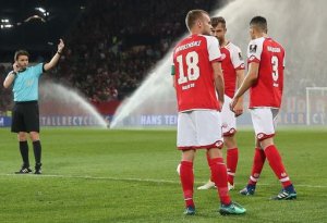 Hakim fasilədə penalti verdi - ŞOK