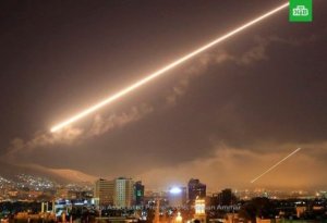 İsrail və İran arasında hərbi toqquşma: Qarşılıqlı raket zərbələri işə düşdü