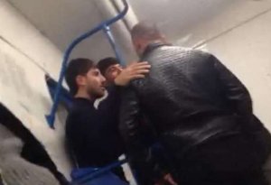Bakı metrosunda növbəti dava – “Əxlaq polisi” döyüldü –
