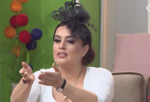 “Beonce, Leydi Qaqa mənə baxıb geyinir”- Elza Seyidcahan - VİDEO