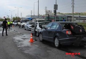 Sərnişin avtobusu 7 maşına çırpıldı - yaralılar var - FOTO
