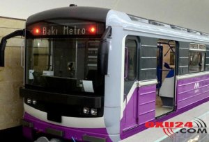Bakı metrosunda qatarda texniki problem yaranıb