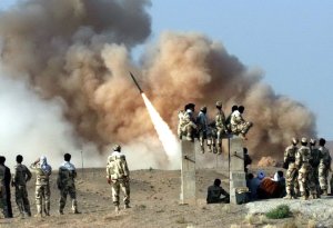 İrandan böyük əməliyyat - ABŞ bazalarını bombaladı - VİDEO