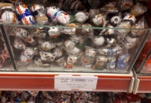 Bakıda supermarketdə erməni konfetləri satılır