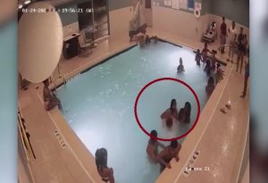 Azyaşlı uşaq hovuzda boğulub öldü (18+VİDEO)