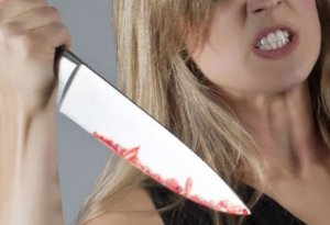 Qadın qeyri-rəsmi nikahda olduğu kişini bıçaqladı — Zaqatalada