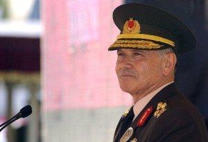 Türkiyənin sabiq generalı koronavirusdan öldü