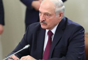 “Korona sünidir, bu, iki ölkənin oyunudur” - Lukaşenko