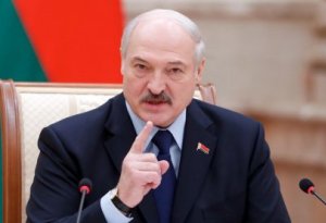 Lukaşenko ABŞ və Avropanı ittiham etdi