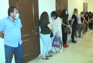 Bakıda masaj salonunun sahibi və 10 qadın saxlanıldı - FOTO