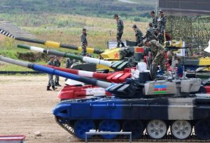 Azərbaycan tankçıları beynəlxalq yarışda erməni tankını vurdu