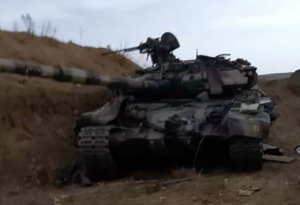 Erməni artilleriyaları öz tanklarını vurdu