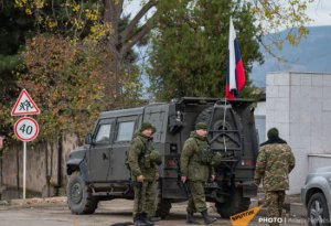 Rus hərbçilər erməniləri belə yoxlayır - Xankəndi və Ağdərədən reportaj