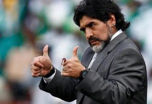 Maradona 60 yaşında HƏYATLA VİDALAŞDI