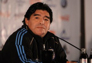 Maradonanın ölümü ilə bağlı şok: Başından...