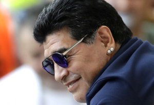 Maradonanın 3 ölkədən 7 qadını, 10 övladı - FOTOLAR