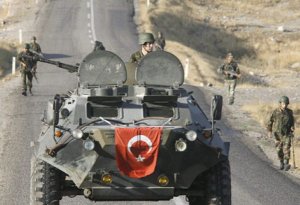 Türkiyə Ordusu bir əsgərin qisasını aldı: 17 terrorçu məhv edildi