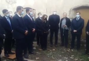 Diplomatik korpus nümayəndələri Zəngilanda ermənilər tərəfindən dağıdılan məscidi ziyarət ediblər - VİDEO