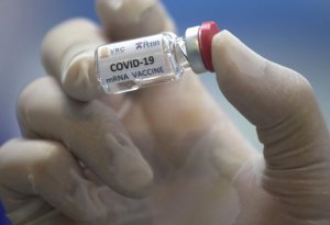 Ucar xəstəxanasında hadisə: koronavirusa qarşı peyvənd olunan  şəxs komaya düşdü
