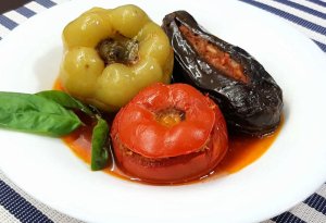 Ən ləzzətli badımcan,bibər,pomidor dolması - VİDEO