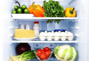 Диетолог рассказала о самых важных продуктах в холодильнике