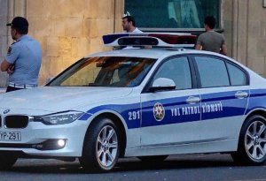 Yol polisi küləkli hava ilə əlaqədar sürücülərə müraciət etdi