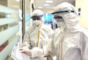 Rusiyada koronavirus tüğyan edir: 24 saatda 663 nəfər ölüb