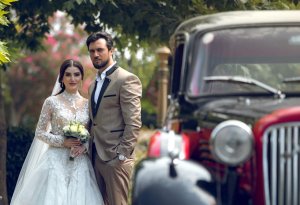 Azərbaycanlı model polis xanımla evləndi - FOTO