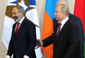 Putin İrəvanı Bakı qarşısında güzəştə hazırlayır – Sarkisyan