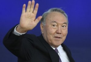 Qazaxıstan parlamenti Nazarbayevin Təhlükəsizlik Şurasına ömürlük sədrliyini ləğv edib